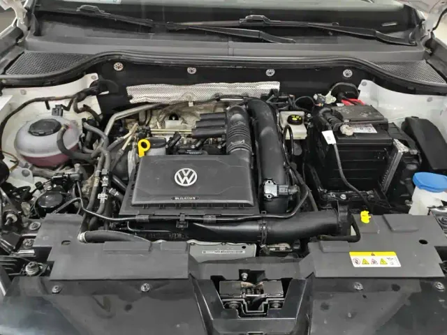 Jetta VS7 — Фото автомобиля 10