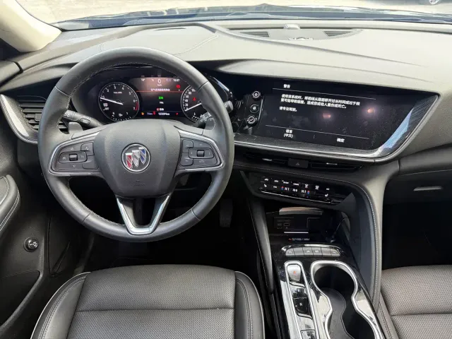 Buick Envision S — Фото автомобиля 8