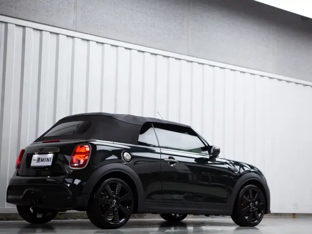 MINI MINI 2023 2.0T COOPER S CABRIO Obsession Special Edition — Фото автомобиля 8