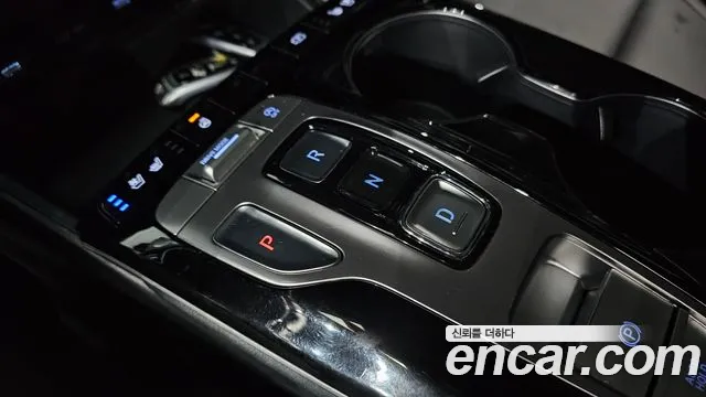 Hyundai Tucson NX4 — Фото автомобиля 12