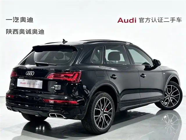 Audi Q5L — Фото автомобиля 4