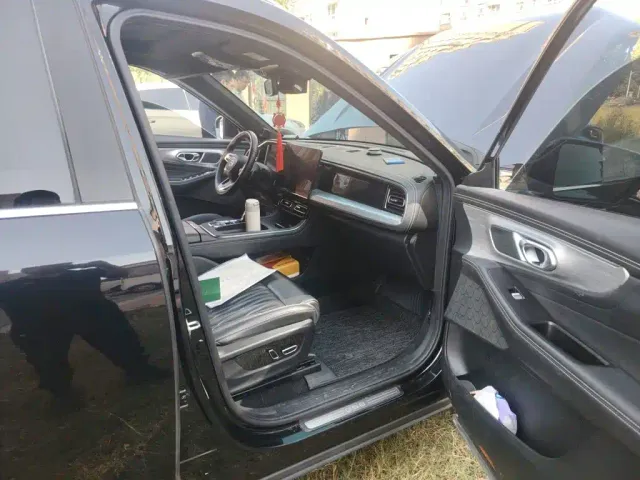 GAC Trumpchi GS8 — Фото автомобиля 19