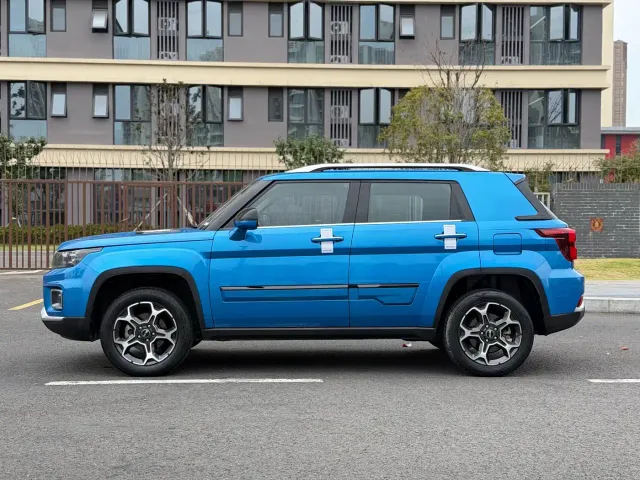 BAIC BJ30 — Фото автомобиля 17