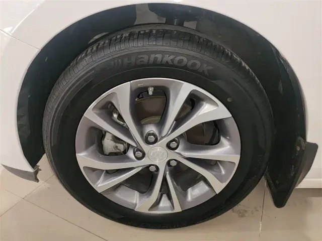 Buick Verano — Фото автомобиля 24