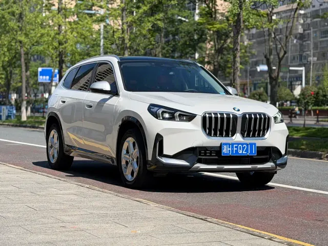 BMW X1 — Фото автомобиля 3