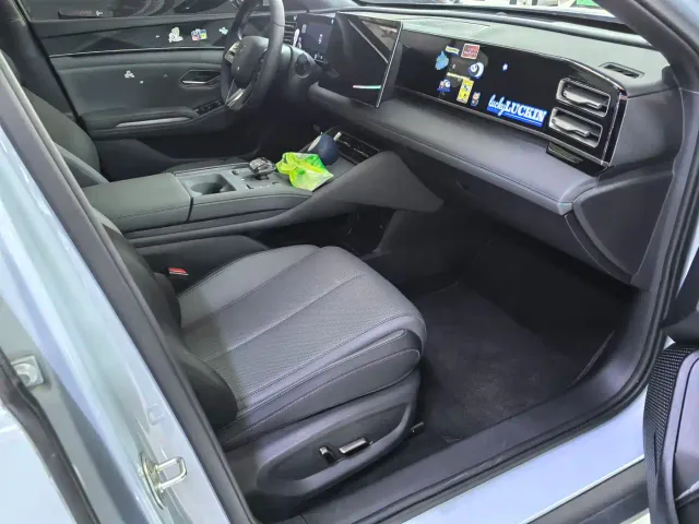 BYD Qin L — Фото автомобиля 11