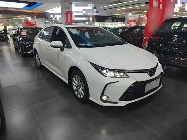 Toyota Corolla — Фото автомобиля 3