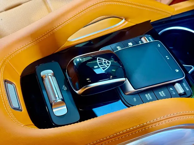 Mercedes-Benz GLS-Class — Фото автомобиля 11