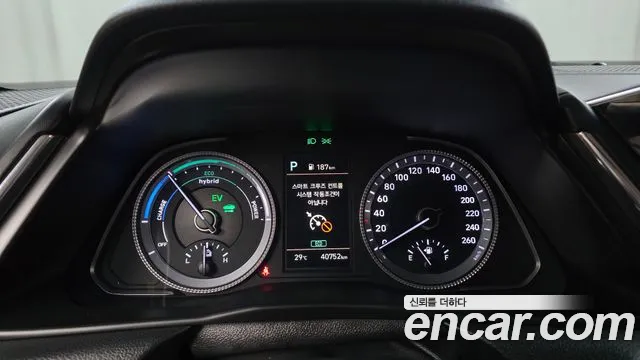 Hyundai Sonata — Фото автомобиля 8