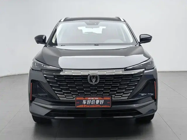 Changan CS55 Plus — Фото автомобиля 3