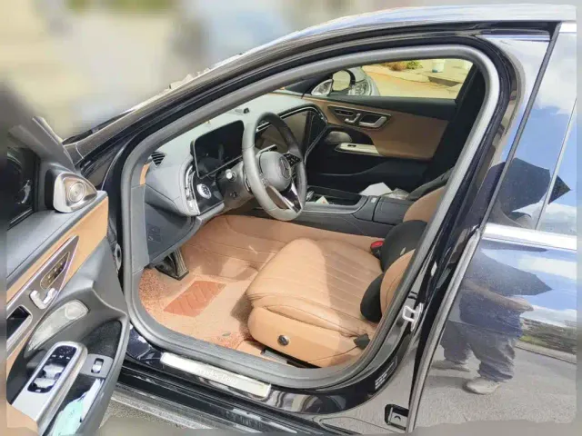 Mercedes-Benz Mercedes-Benz E-Class 2024 Model E 300 L Luxury — Фото автомобиля 8