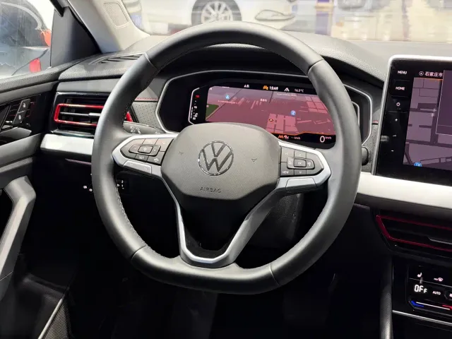 Volkswagen Lavida — Фото автомобиля 13