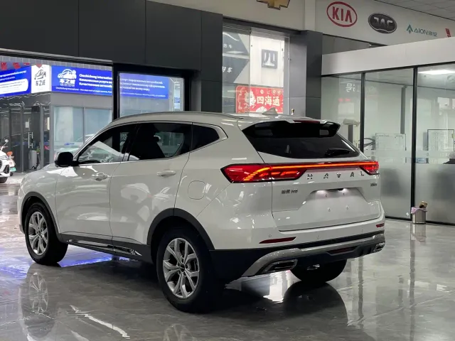 Haval H6 — Фото автомобиля 14