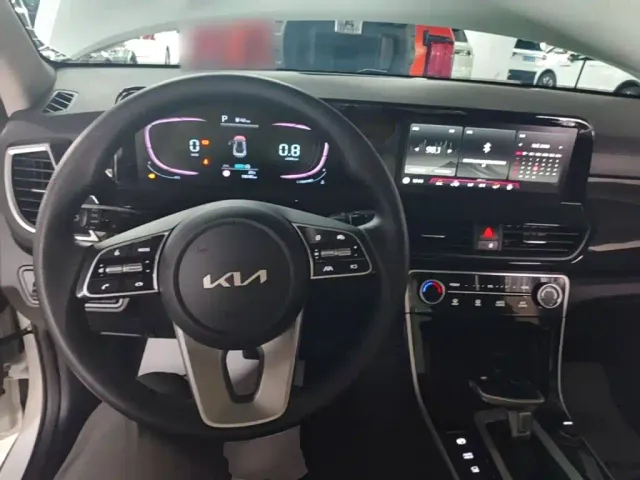 Kia Seltos — Фото автомобиля 9