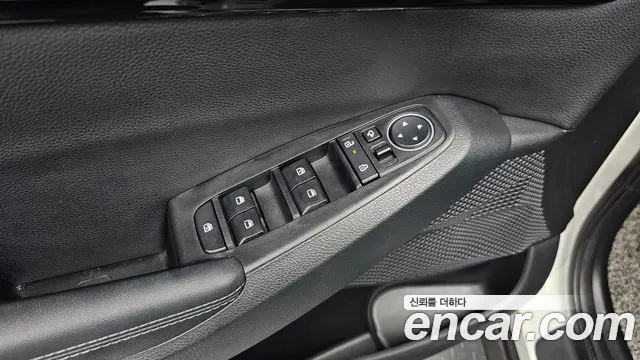 Kia Seltos New — Фото автомобиля 28