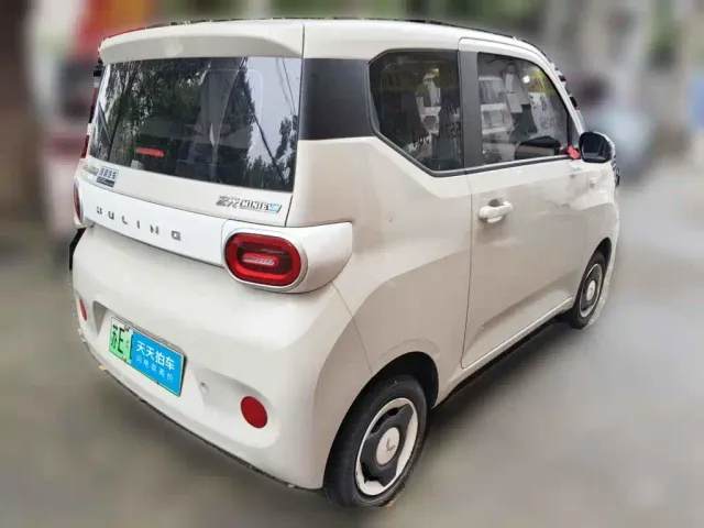 Wuling Hongguang Mini EV — Фото автомобиля 2