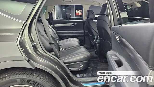 Genesis GV80 2.5T Бензин AWD — Фото автомобиля 12