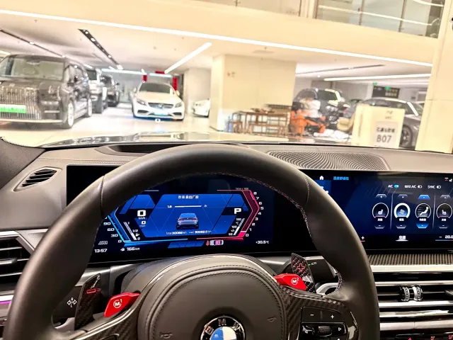 BMW M3 — Фото автомобиля 15