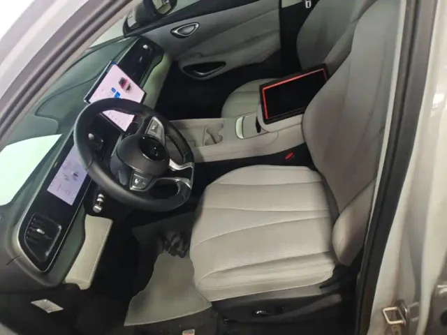 BYD Sealion 05 EV — Фото автомобиля 14