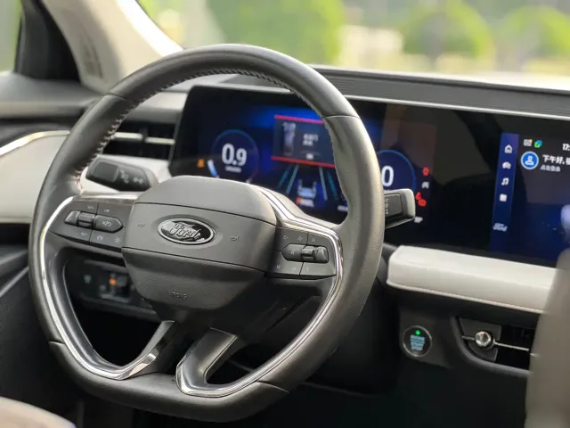 Ford Mondeo — Фото автомобиля 15