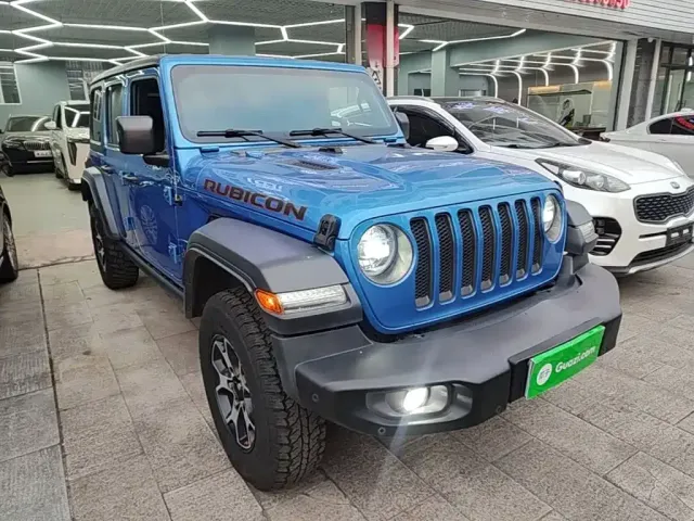 Jeep Wrangler — Фото автомобиля 3