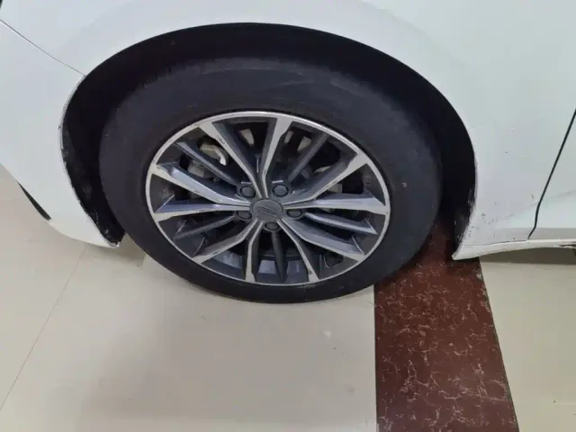 Geely Xingrui — Фото автомобиля 22