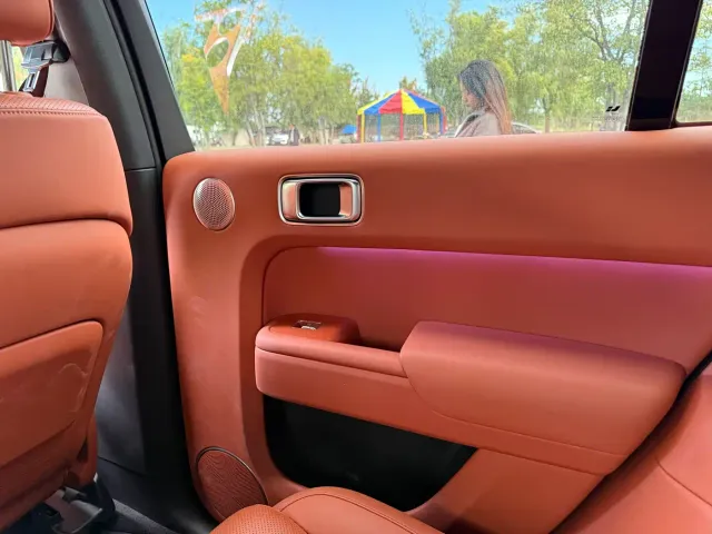 Li Auto L7 — Фото автомобиля 12