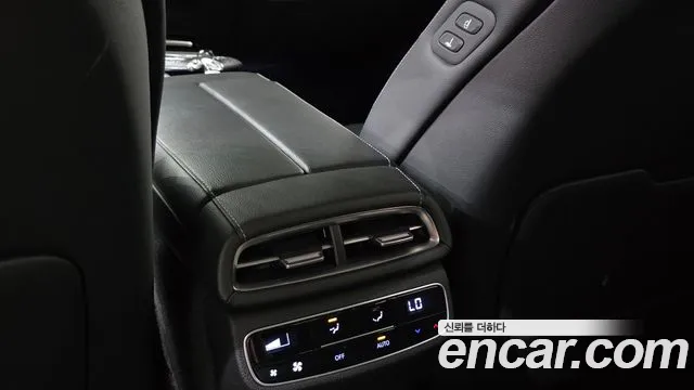 Genesis G80 RG3 — Фото автомобиля 19