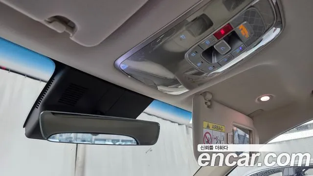 Genesis GV70 2.5T Бензин 2WD — Фото автомобиля 27