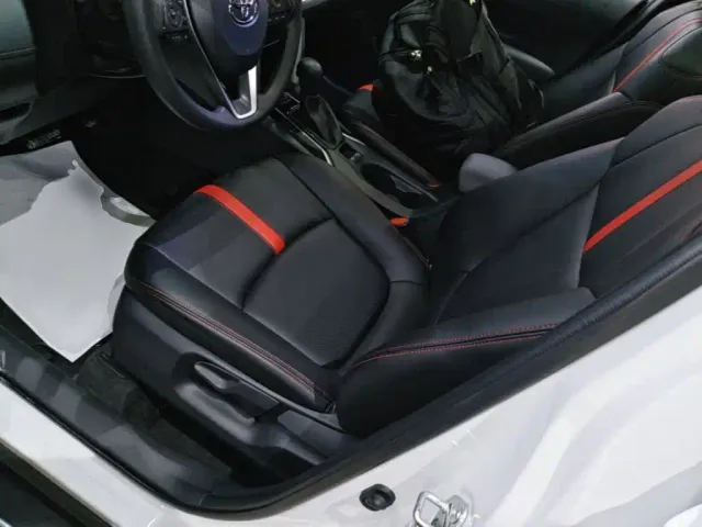 Toyota Corolla Cross 2022 2.0L Luxury Edition — Фото автомобиля 14