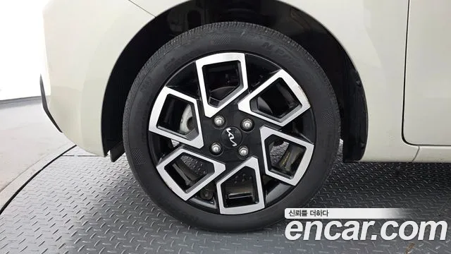Kia RAY Новый Kia Ray Signature — Фото автомобиля 5
