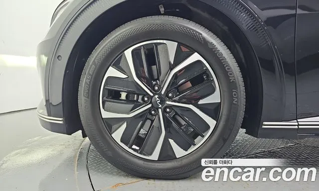Kia EV6 — Фото автомобиля 5