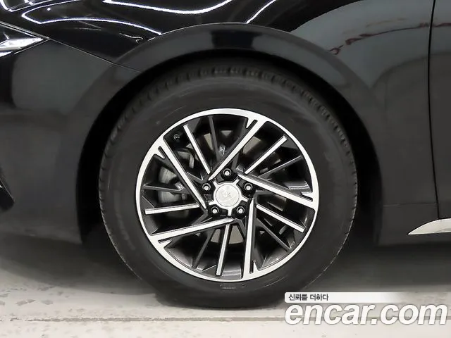 Hyundai Grandeur Новый Grandeur IG 3.0 LPi (Для проката) — Фото автомобиля 20