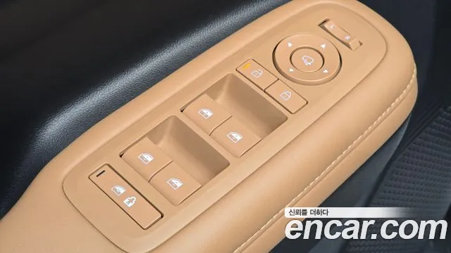 Hyundai Santa Fe MX5 — Фото автомобиля 28