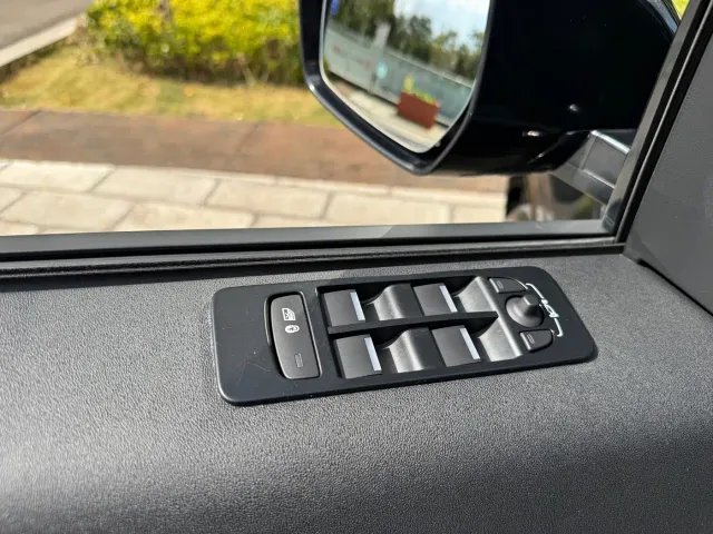 Land Rover Discovery Sport — Фото автомобиля 17