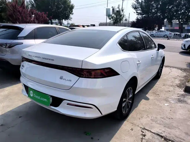 BYD Qin PLUS — Фото автомобиля 6