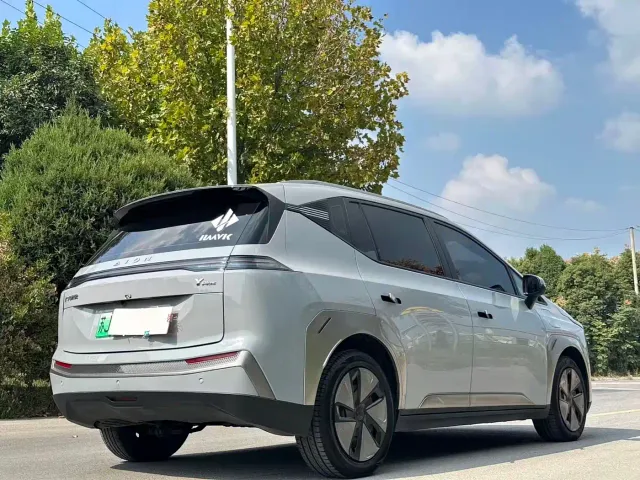 GAC Aion Y — Фото автомобиля 7