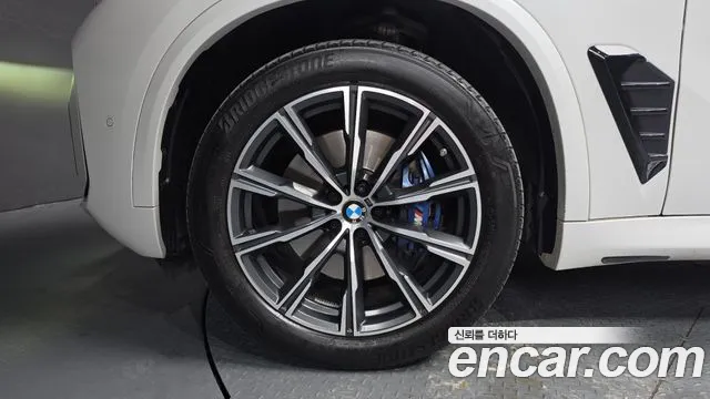 BMW X5 — Фото автомобиля 5