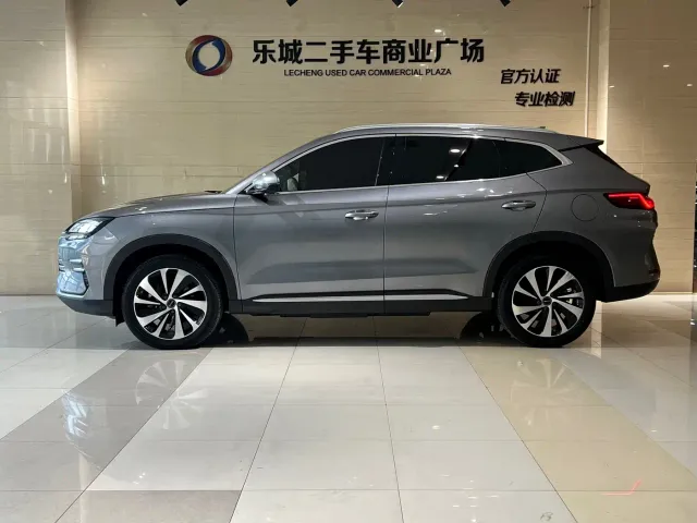 BYD Song PLUS — Фото автомобиля 4