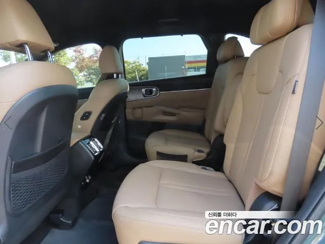 Kia Sorento — Фото автомобиля 8