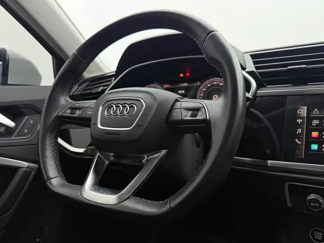 Audi Q3 — Фото автомобиля 13