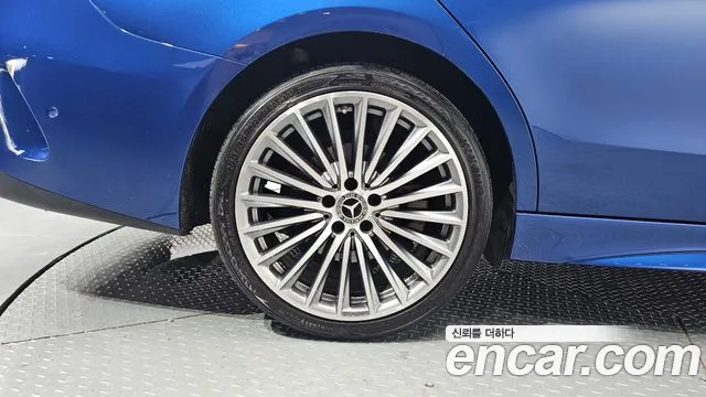 Mercedes-Benz C-Class — Фото автомобиля 5