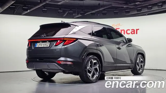 Hyundai Tucson Tucson (NX4) Бензин 1.6 Turbo 4WD — Фото автомобиля 2