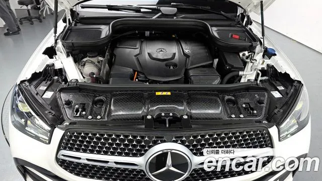 Mercedes-Benz GLE-Class — Фото автомобиля 6