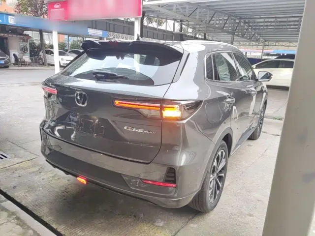 Changan CS55PLUS PHEV — Фото автомобиля 6