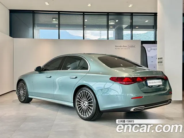 Mercedes-Benz E-Class W214 — Фото автомобиля 3