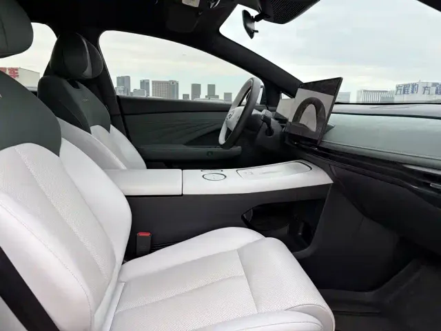Nissan N7 — Фото автомобиля 14