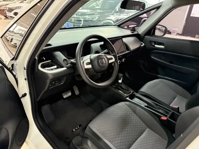 Honda Fit — Фото автомобиля 5