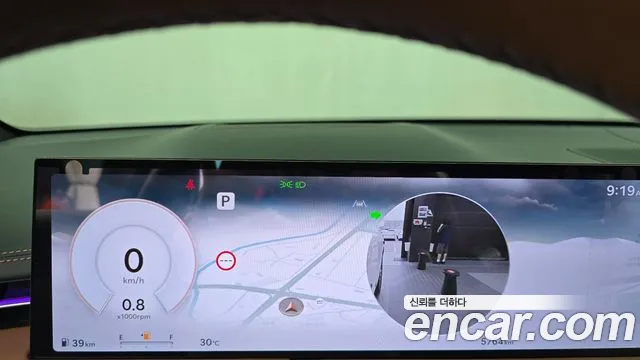 Genesis GV70 2.5T Бензин AWD — Фото автомобиля 8