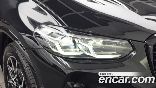 BMW X4 xDrive20i M Sport — Фото автомобиля 18